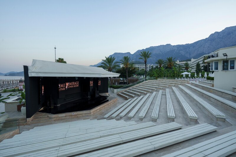 Mirage Park Resort 57