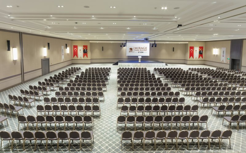 Mirage Park Resort 85