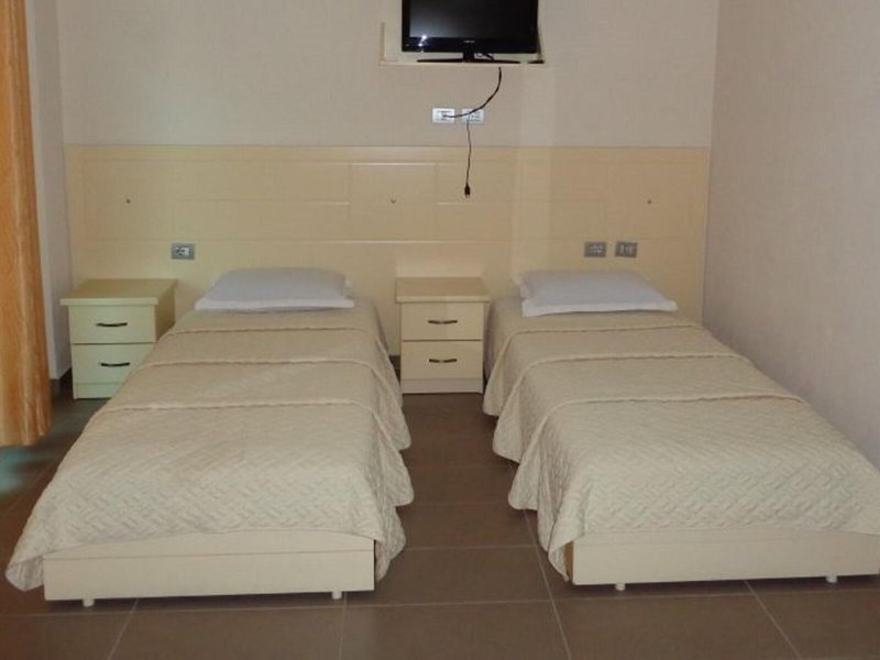 Hotel Piazza 13 - Room Example