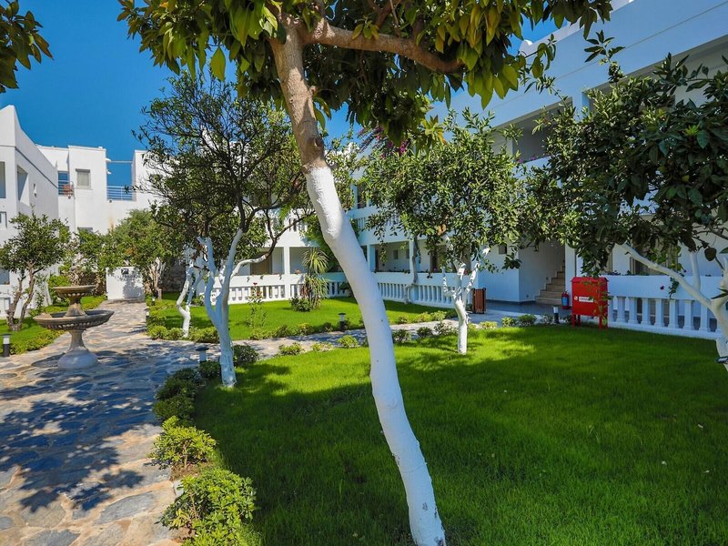 Yalipark Beach Hotel 4