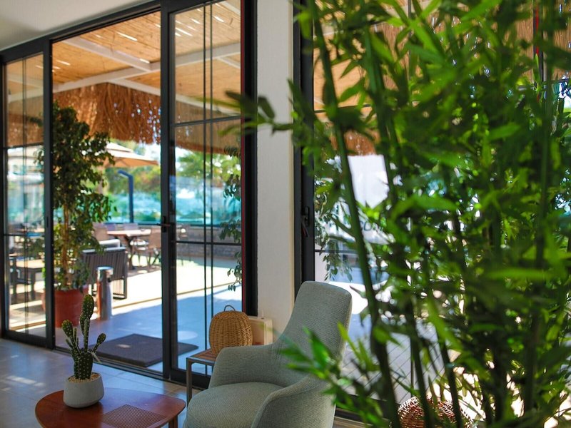 Yalipark Beach Hotel 27