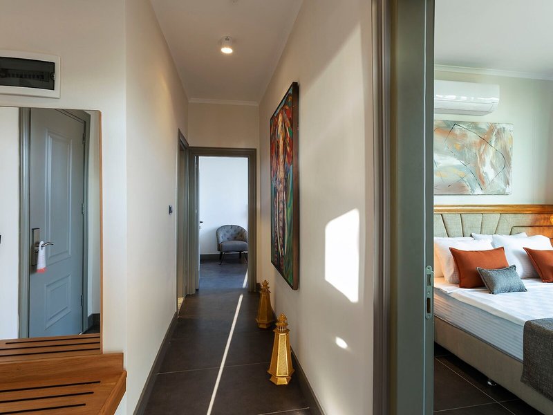 Yalipark Beach Hotel 36