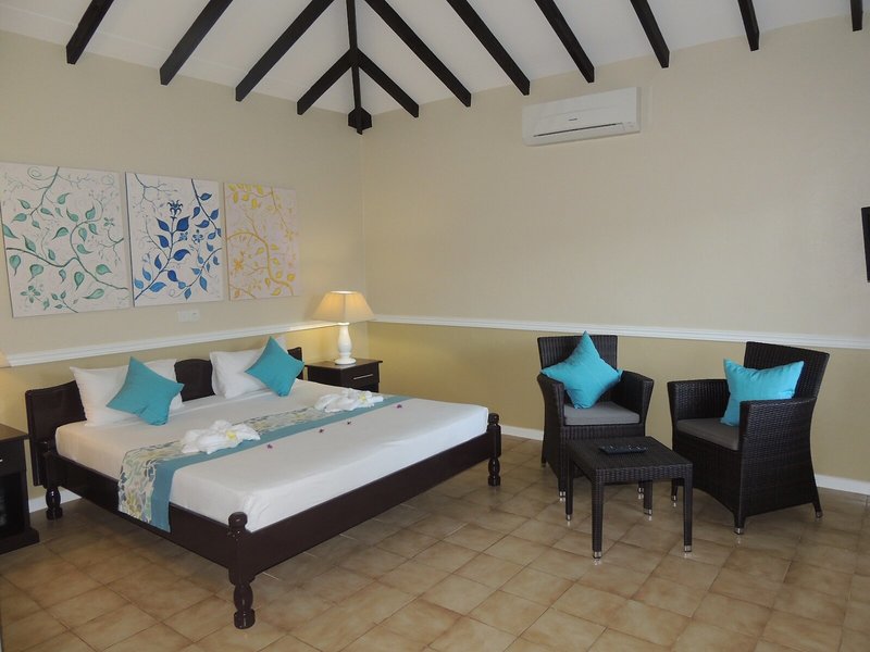 Hotel La Roussette 23