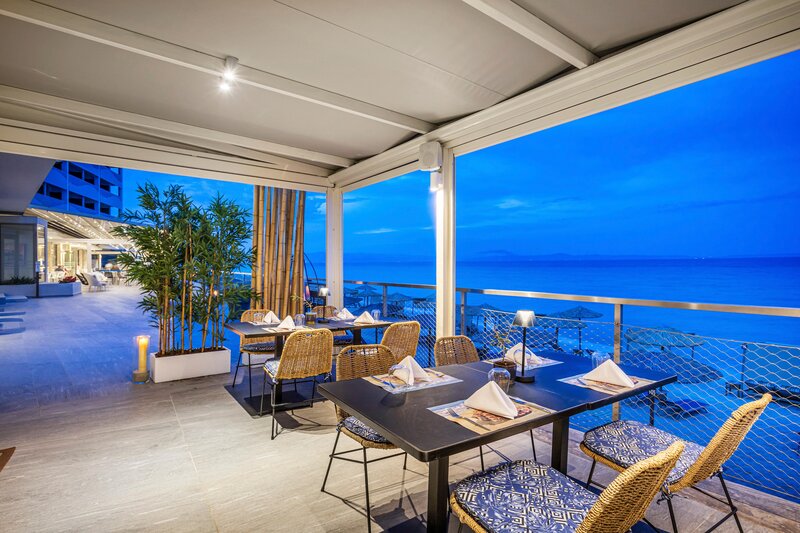 Ammon Zeus Hotel 109