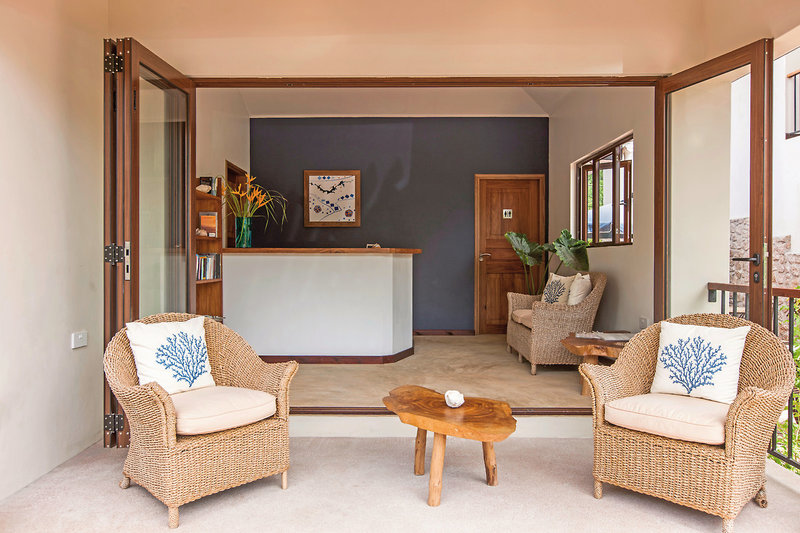 L´Hirondelle Self-Catering Guest House 6