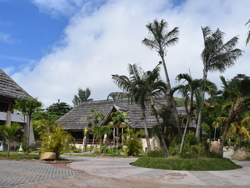 Les Lauriers Hotel & Restaurant 4