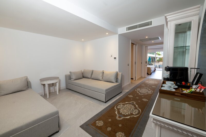 Amara Dolce Vita Luxury 44