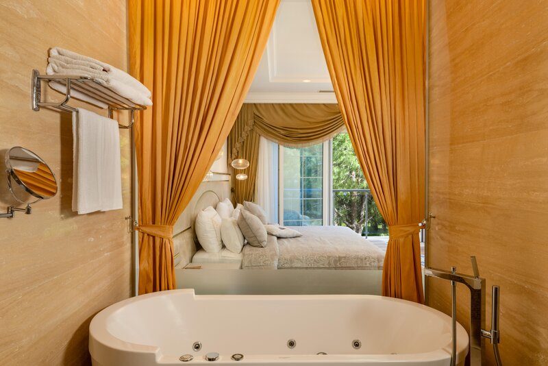 Amara Dolce Vita Luxury 95