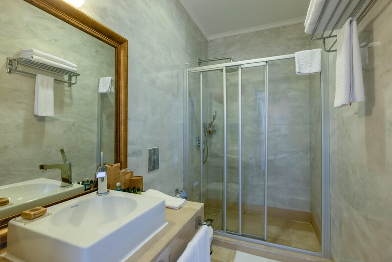 Amara Dolce Vita Luxury 152