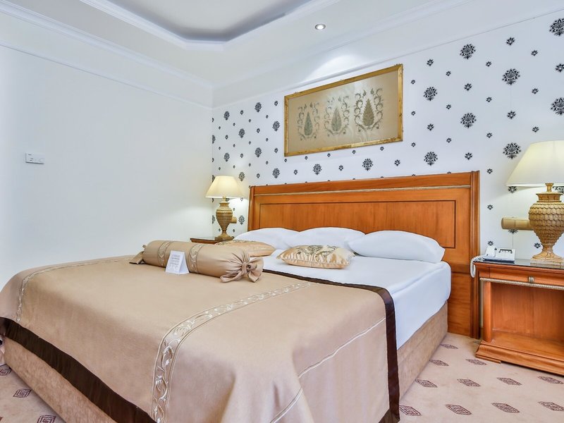 Amara Dolce Vita Luxury 34