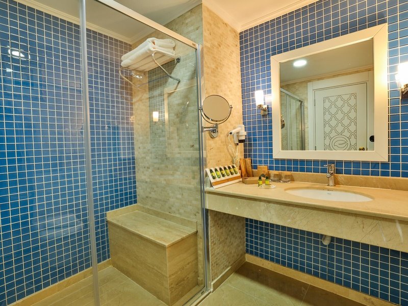 Amara Dolce Vita Luxury 35