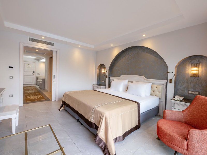 Amara Dolce Vita Luxury 41