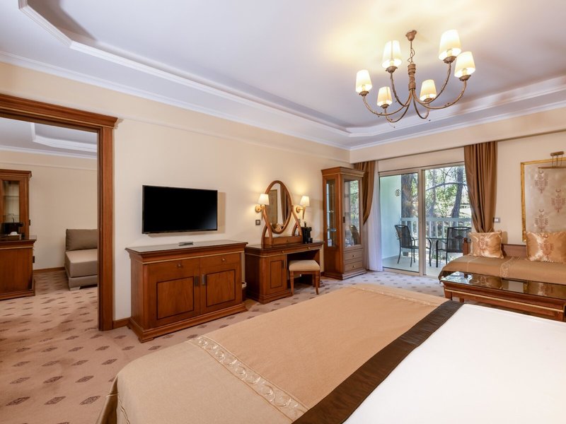 Amara Dolce Vita Luxury 44