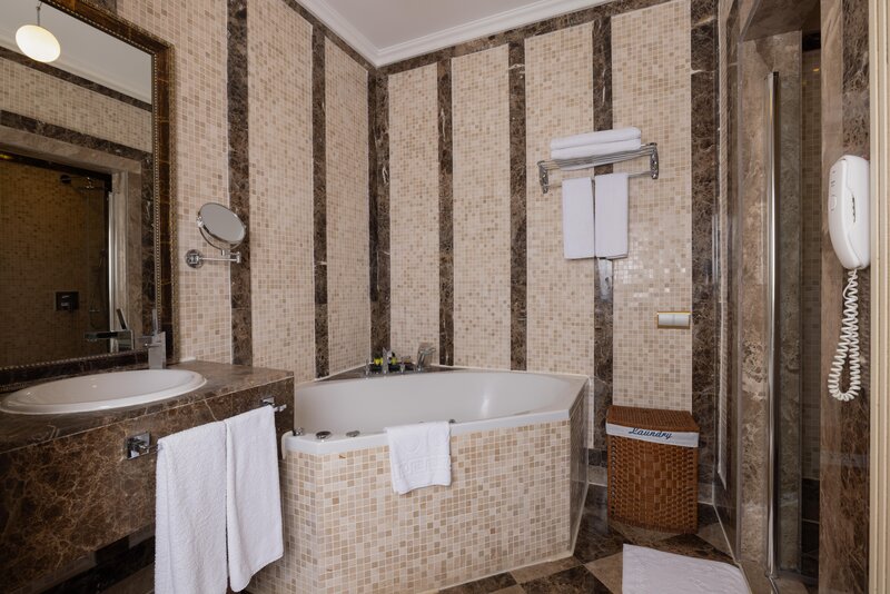 Nirvana Dolce Vita 205