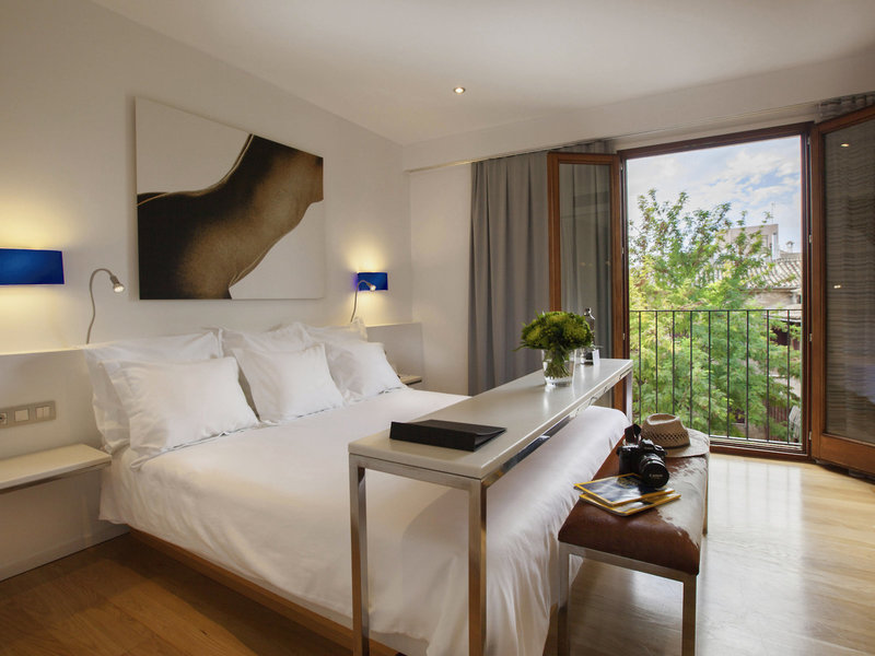 Petit Palace Tres 21