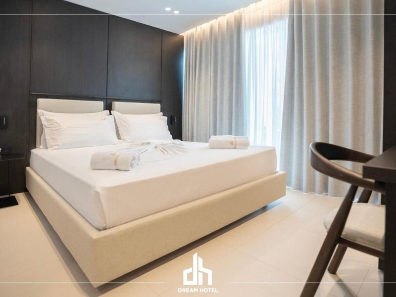 Dream Hotel Saranda 11