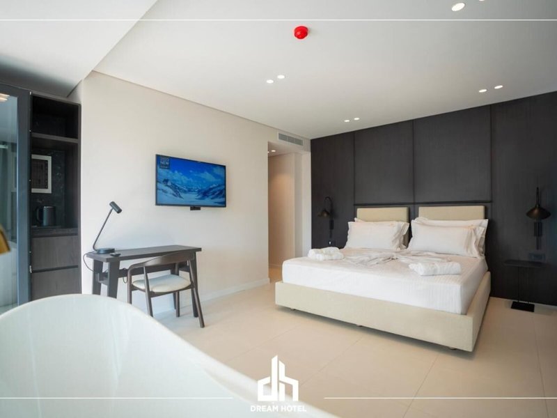 Dream Hotel Saranda 12