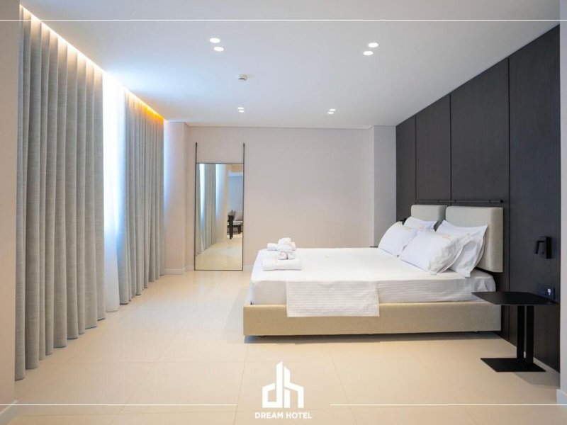 Dream Hotel Saranda 13