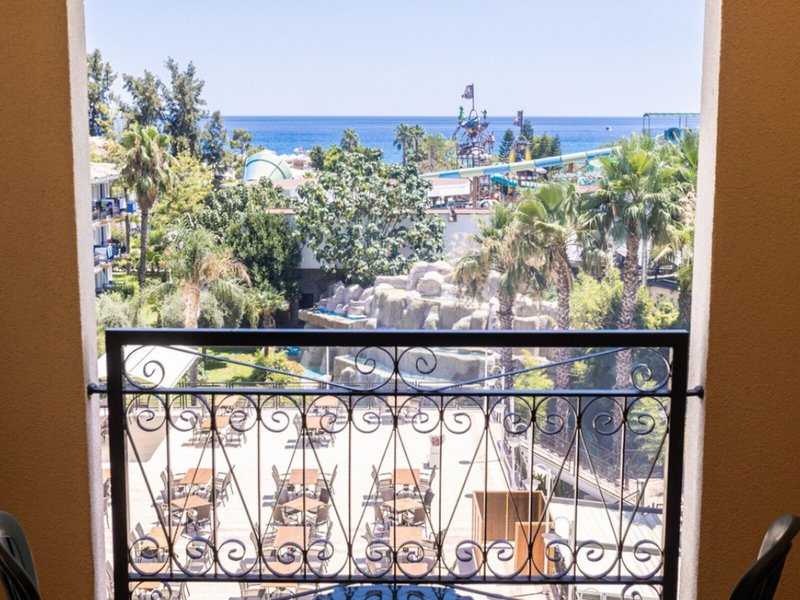 Club Hotel Phaselis Rose 5