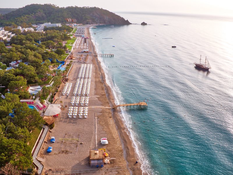 Pirate's Beach Club 2