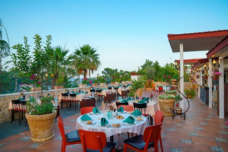 Pirate's Beach Club 77