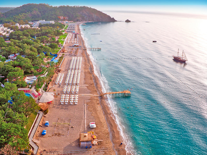 Pirate's Beach Club 2