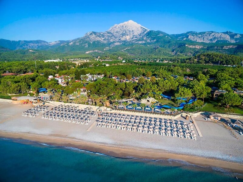 Pirate's Beach Club 57