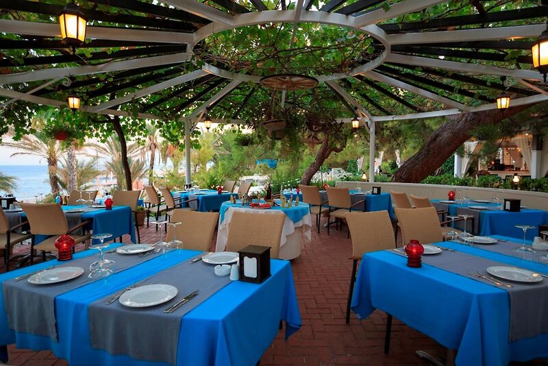 Pirate's Beach Club 83