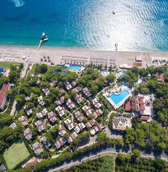 Pirate's Beach Club 5