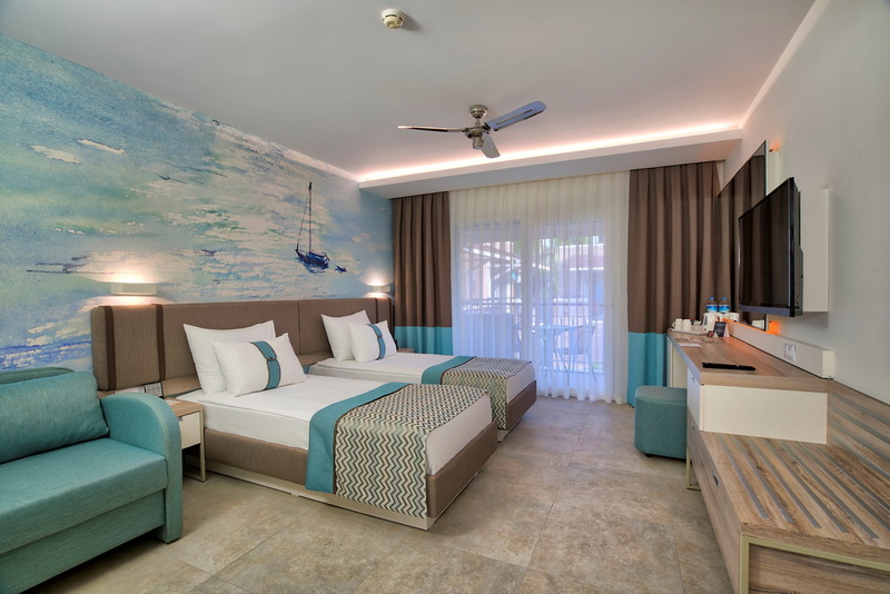 Pirate's Beach Club 65