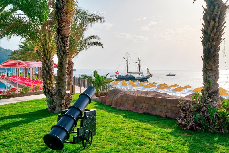Pirate's Beach Club 27