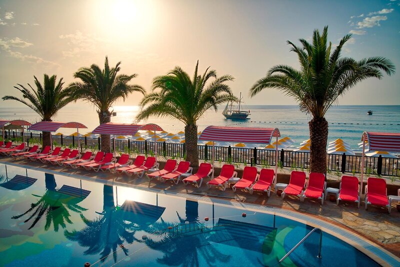 Pirate's Beach Club 15