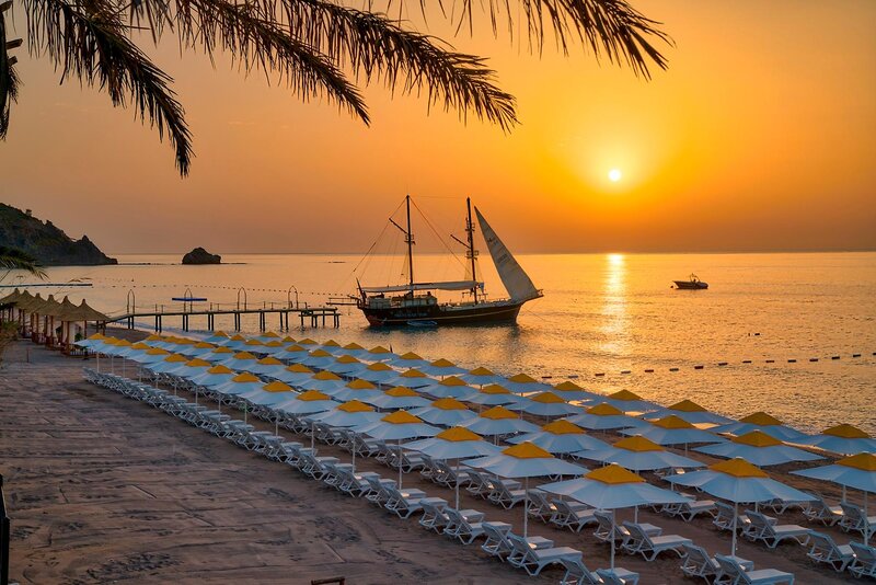 Pirate's Beach Club 17