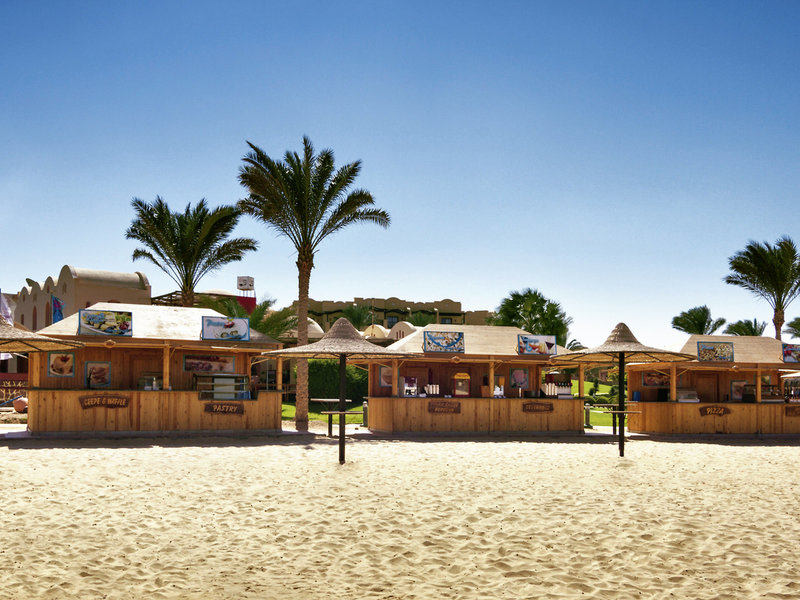 JAZ Lamaya Resort 5 - Beach