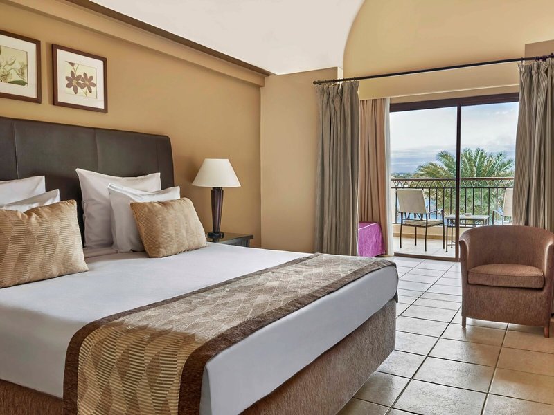 JAZ Lamaya Resort 40 - Room Example