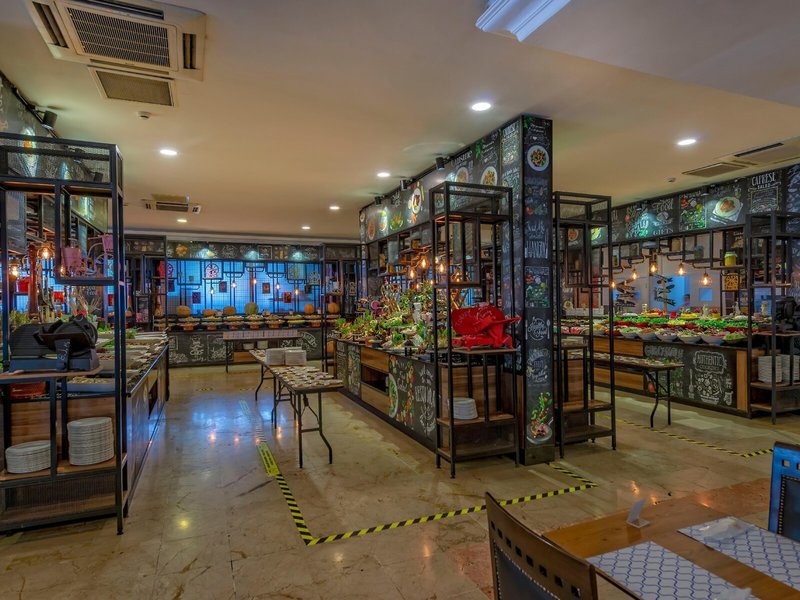 Avantgarde Comfort Hotel 18