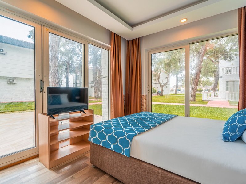 Avantgarde Comfort Hotel 33