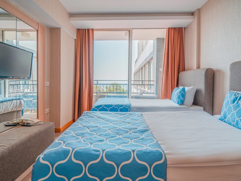 Avantgarde Comfort Hotel 44