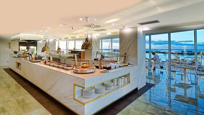 Arrecife Gran Hotel & Spa 16