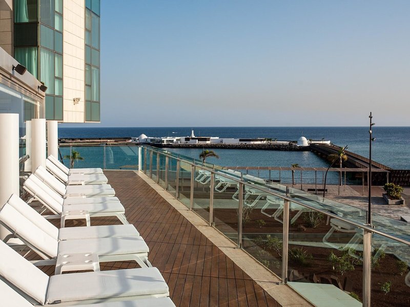 Arrecife Gran Hotel & Spa 11