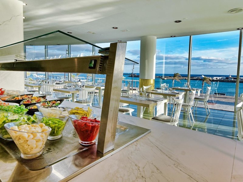 Arrecife Gran Hotel & Spa 13