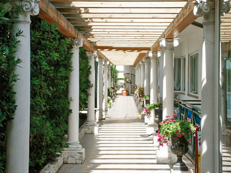 Park Hotel Cellini 7