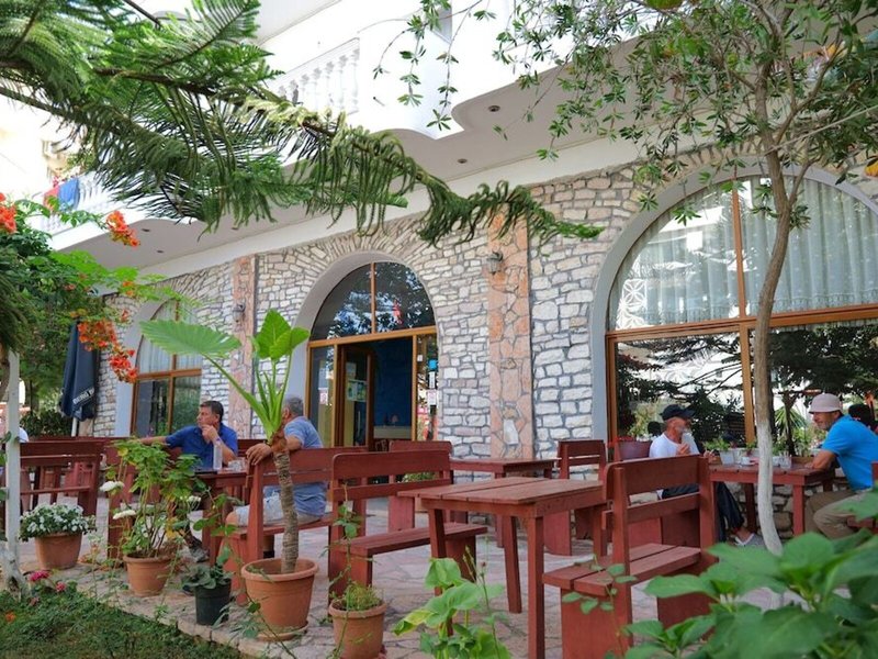 Hotel Rixhi 2 - Exterior