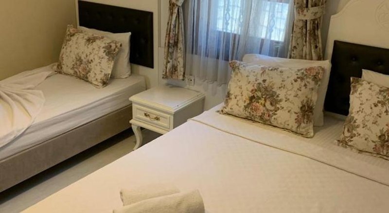 Kaleiçi Ozkavak Hotel 3