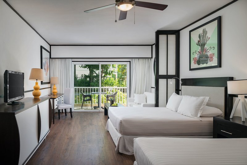 Ocean Blue & Sand by H10 14