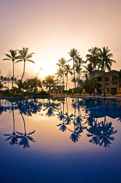 Ocean Blue & Sand by H10 9