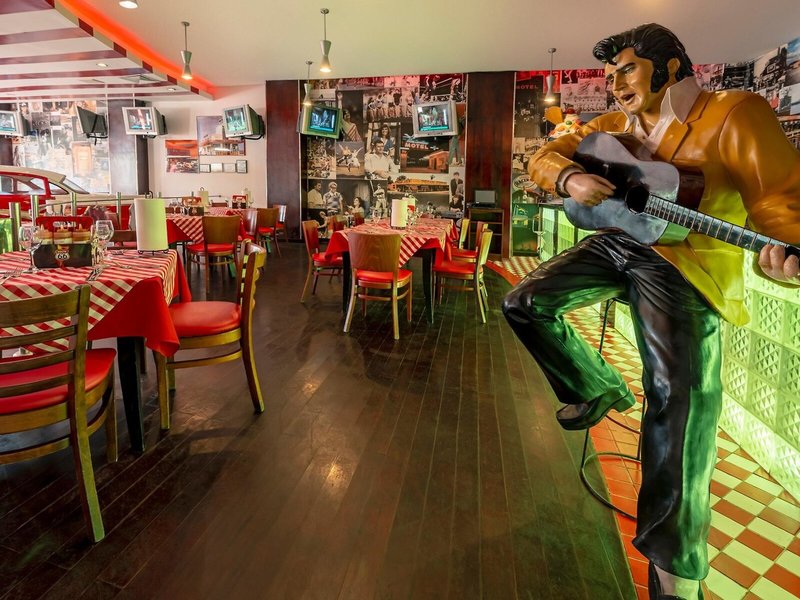 Ocean Blue & Sand by H10 36