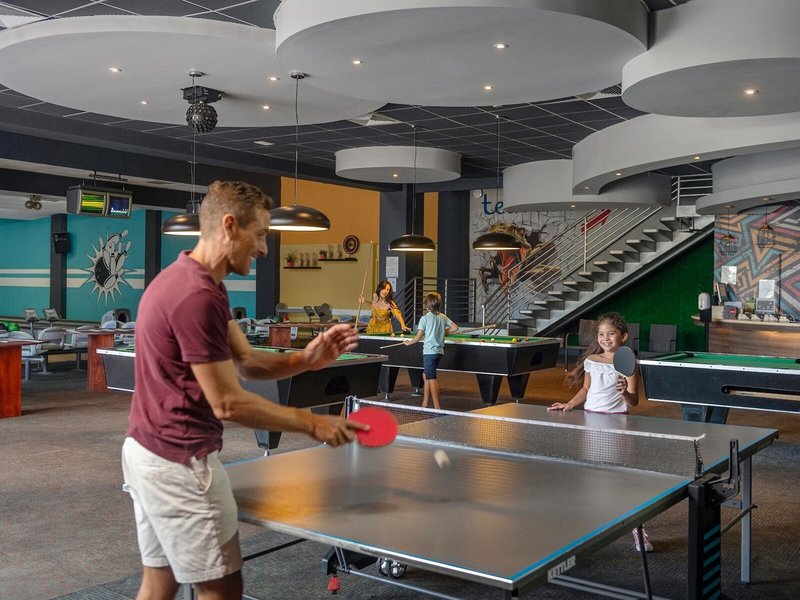 Ocean Blue & Sand by H10 49