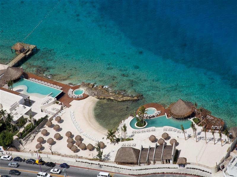 Grand Park Royal Cozumel 3