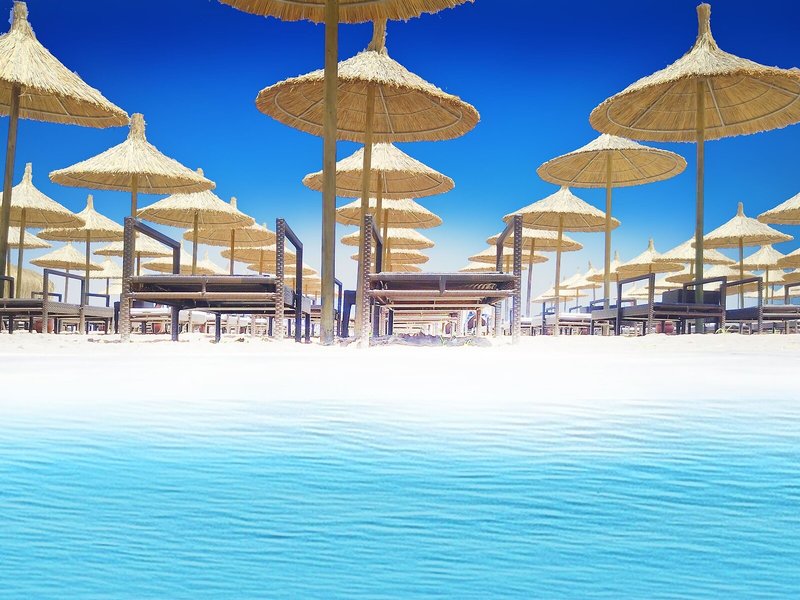 Queen´s Park Türkiz Kemer 12